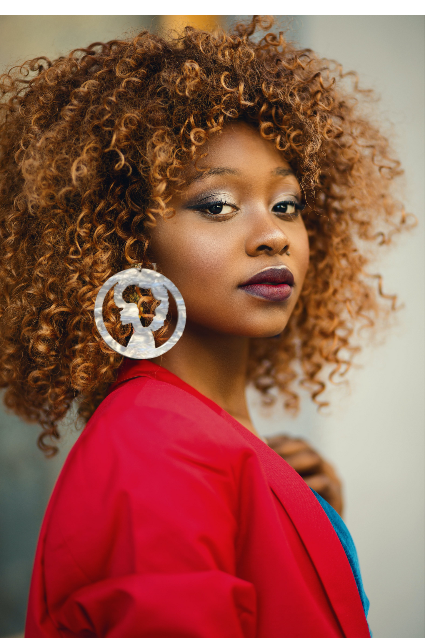 Pearl Afro Woman Earrings